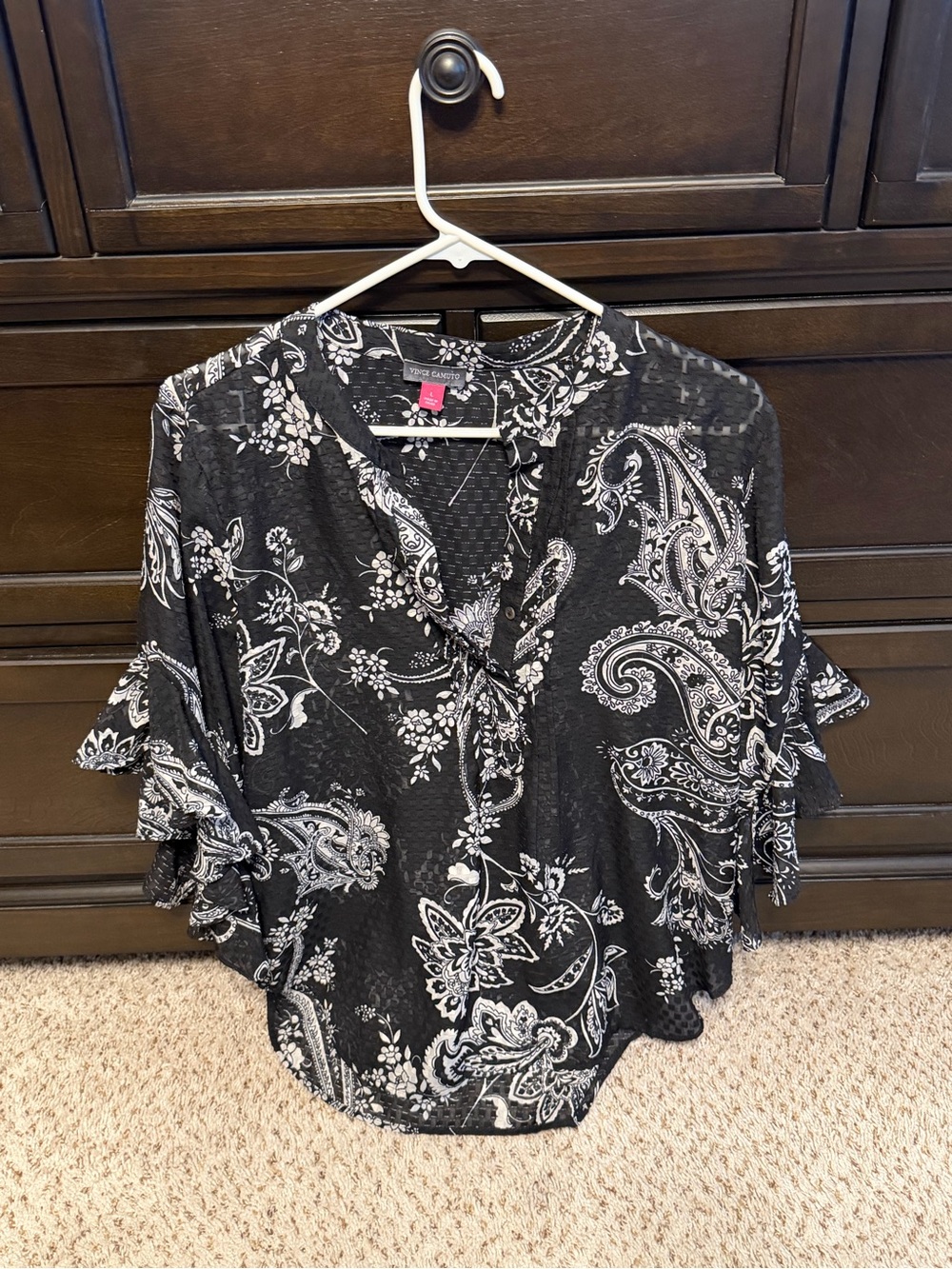 Vince Camuto Black & White Paisley Ruffle Sleeve Blouse Large 1057